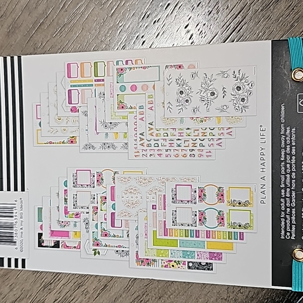 Happy Planner Colorful Florals 613 piece sticker book - Picture 4 of 5